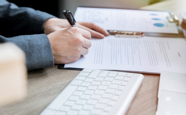 阴阳合同的效力如何